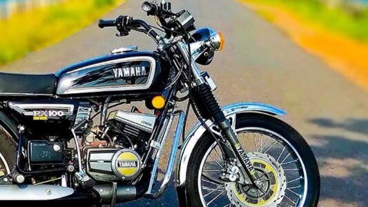 The Ultimate Guide to 2-Stroke Engine Oil for Bikes & Scooters