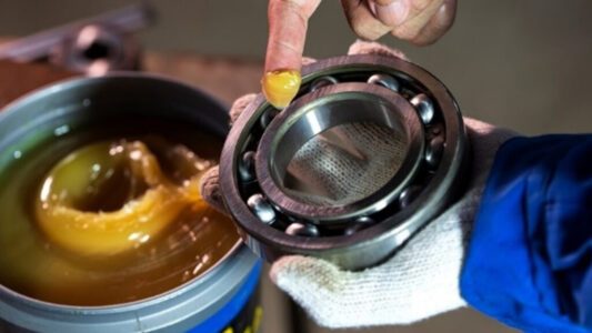 How to Store and Handle NLGI 3 Grease Like PALCO GP-3 for Maximum Shelf Life