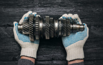 How to Select the Right Gear Oil for Industrial Gearboxes
