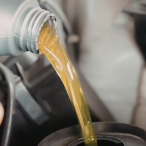 How Low Ash Engine Oil Improves Engine Life: What Most Vehicle Owners Still Miss