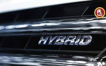0W16 Oil Compatibility for Petrol and Hybrid Cars: What You Need to Know Before Switching
