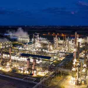 Why the Future of Engine Oil Is Becoming Lighter, Smarter and More Demanding