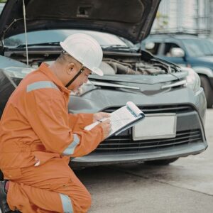 Why Fully Synthetic Engine Oil Is Better for Modern Petrol Engines