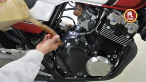 PALCO 2T Oil vs 4T Oil: Powerful Guide to Choosing the Right Engine Oil