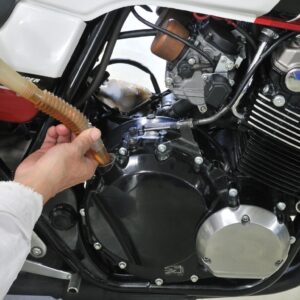 2T Oil vs 4T Oil: What Is the Difference and Why It Matters?