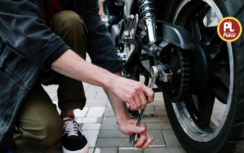 Signs Your Two-Stroke Engine Needs Better 2T Oil