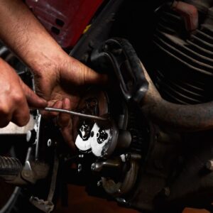 Why Two-Stroke Engines Need Special Engine Oil