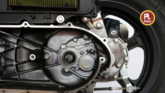 Engine Oil Explained: Understanding Viscosity Grades Like 10W30 and 20W40